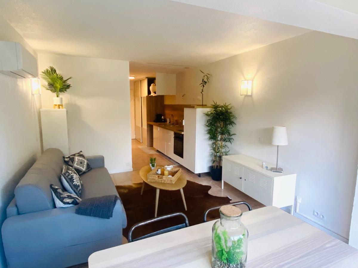 Appart Dans Residence Avec Piscine A Arles Dış mekan fotoğraf